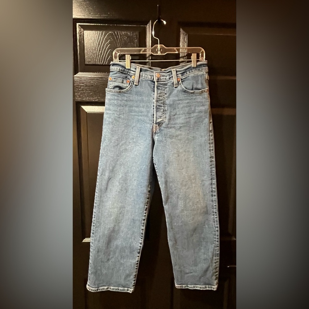 Levi's Light Blue Cropped Ankle Jeans